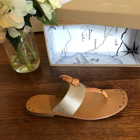 Joie Baeli Sandal | Near Perfect Condition - Picture 2 of 5